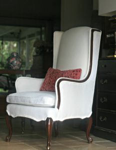 wing chair double welt
